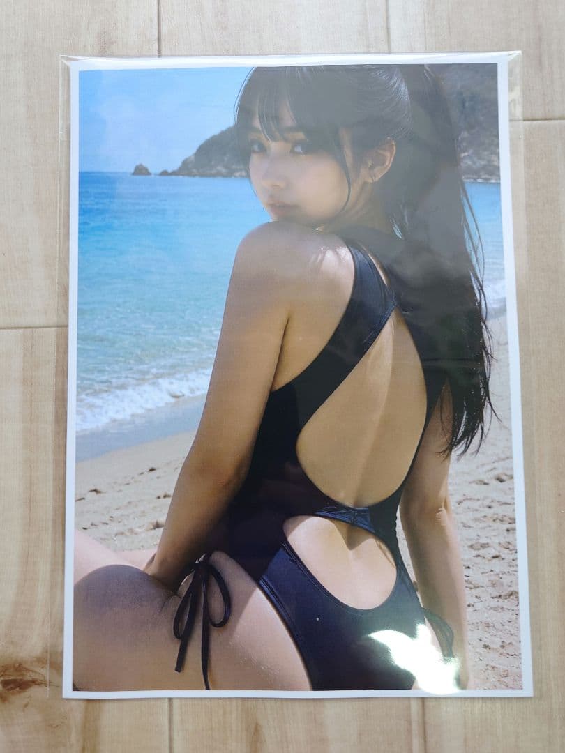 51 訳あり半額品　AI美女 画像　A4光沢紙ポスター水着 — image 2