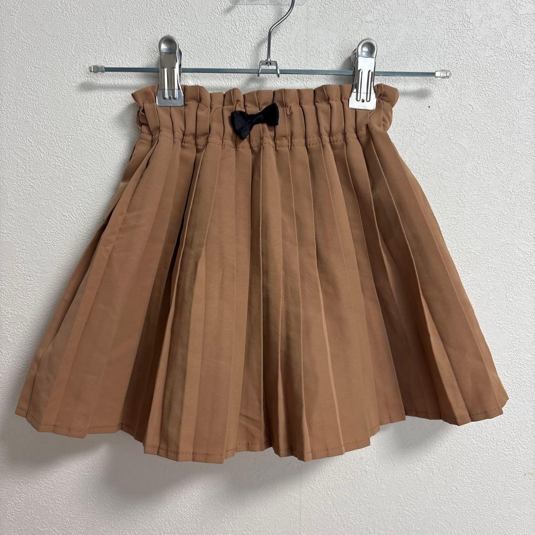【BREEZE】《美品》ワンポイントリボン　プリーツスカート　ベージュ　90 — image 2