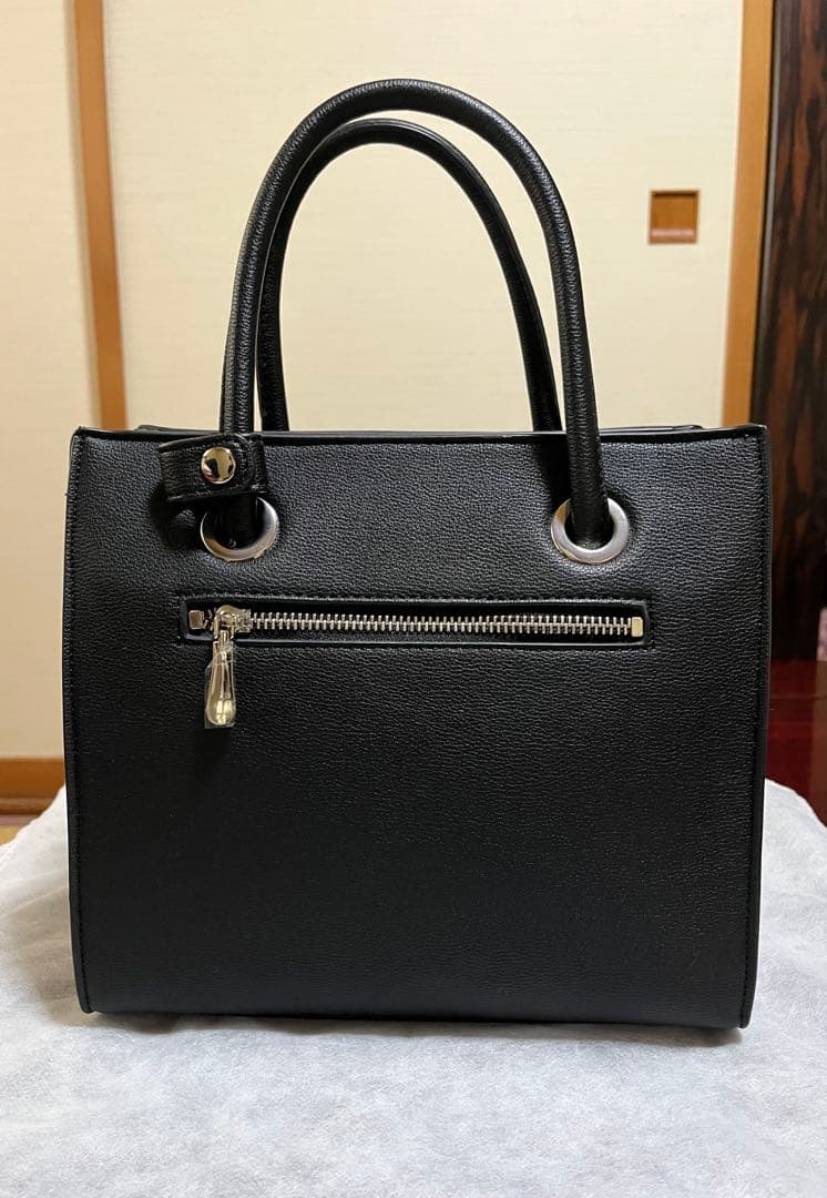 ハンドバッグ メタルアイレット　両アオリポケット　スクエアハンドバッグ — image 2
