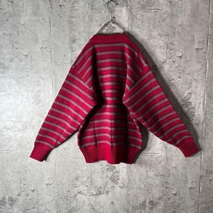 ボーダーニット 肉厚 セーター Vネック ワンポイント刺繍 太アーム 赤紫 M — image 4