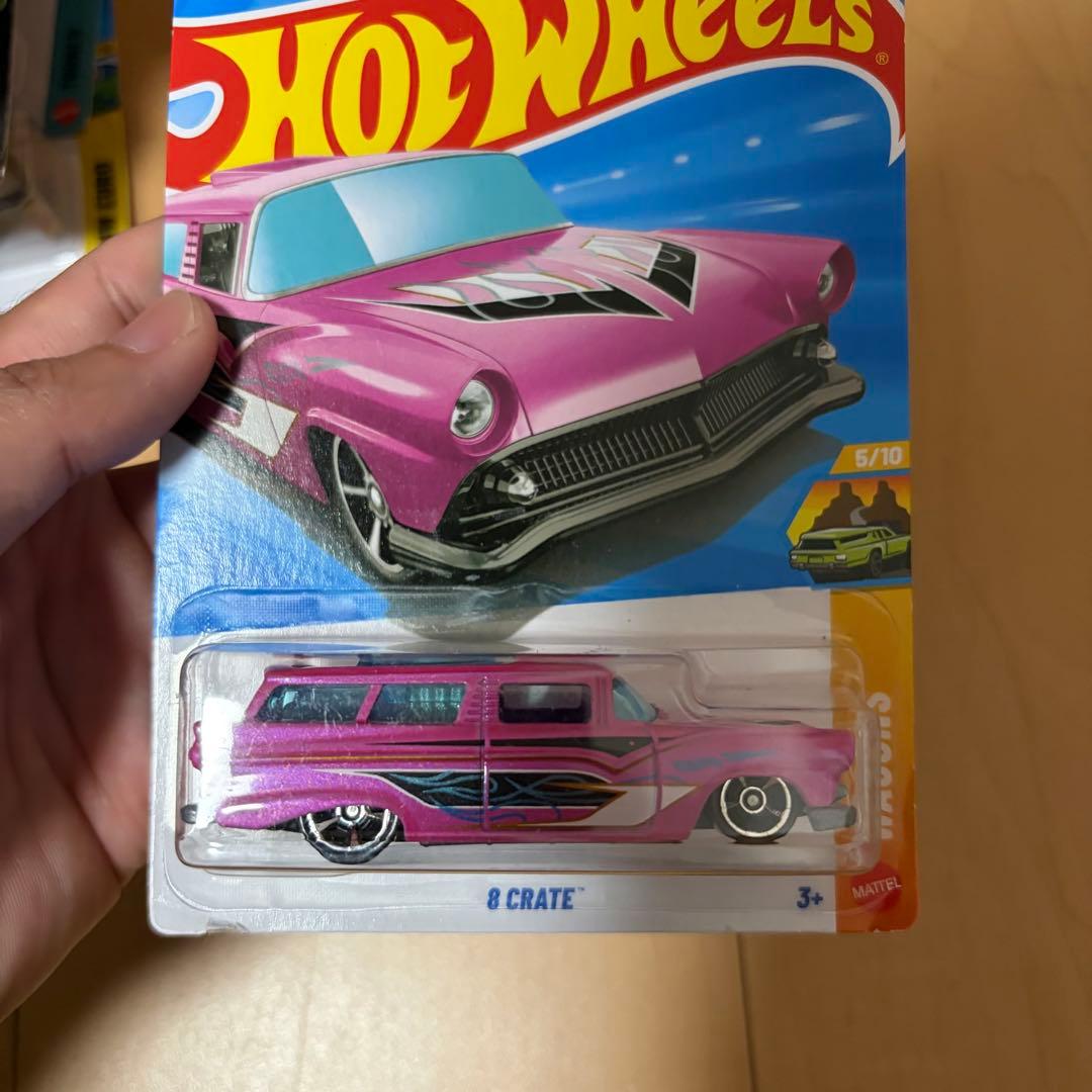 Hot Wheels 8 CRATE ピンク ミニカー　新品　未開封 — image 2