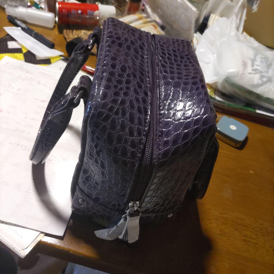 クロコダイル風紫ハンドバッグ — image 3
