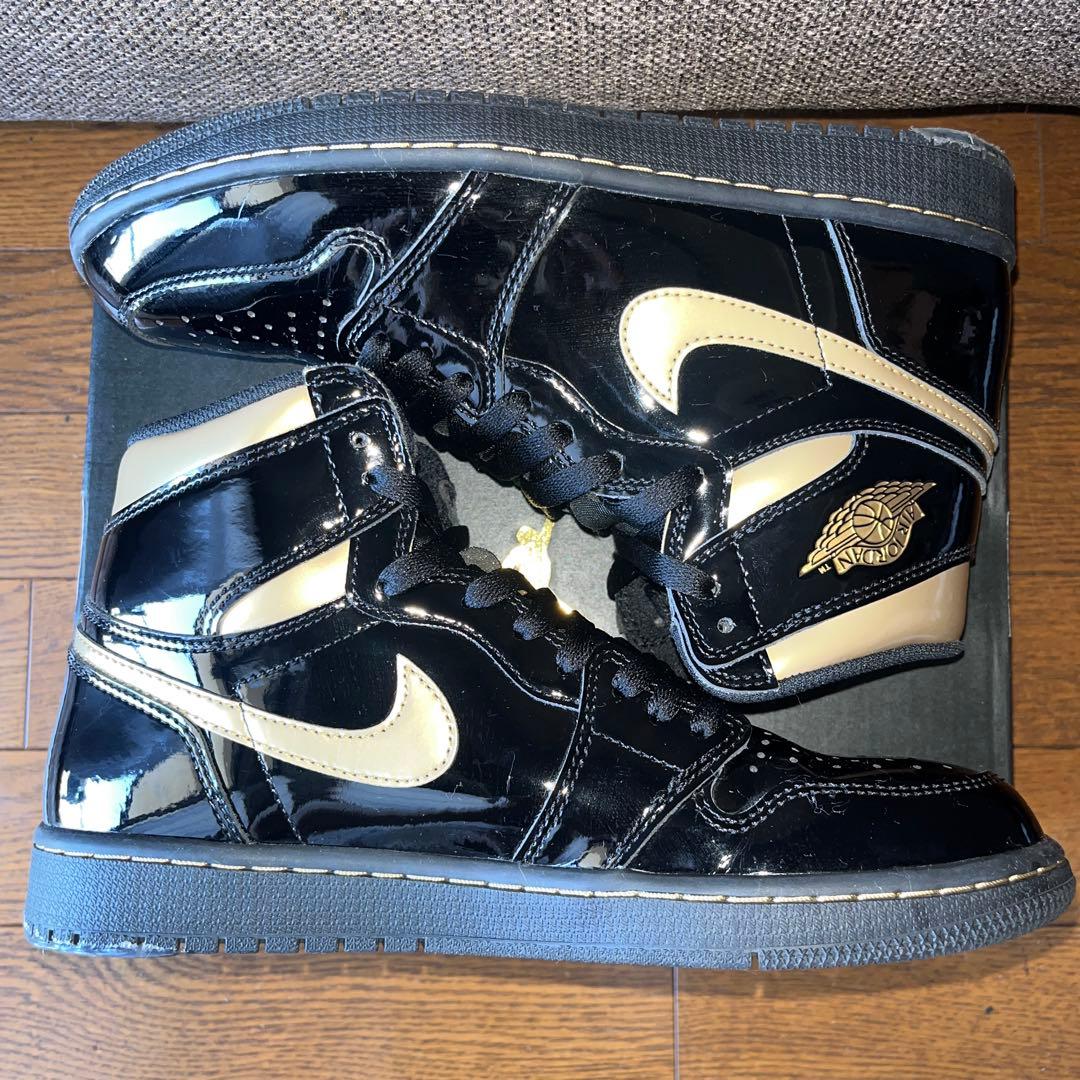 Nike Air Jordan 1 ナイキ　エアジョーダン 黒　金　パテント — image 2