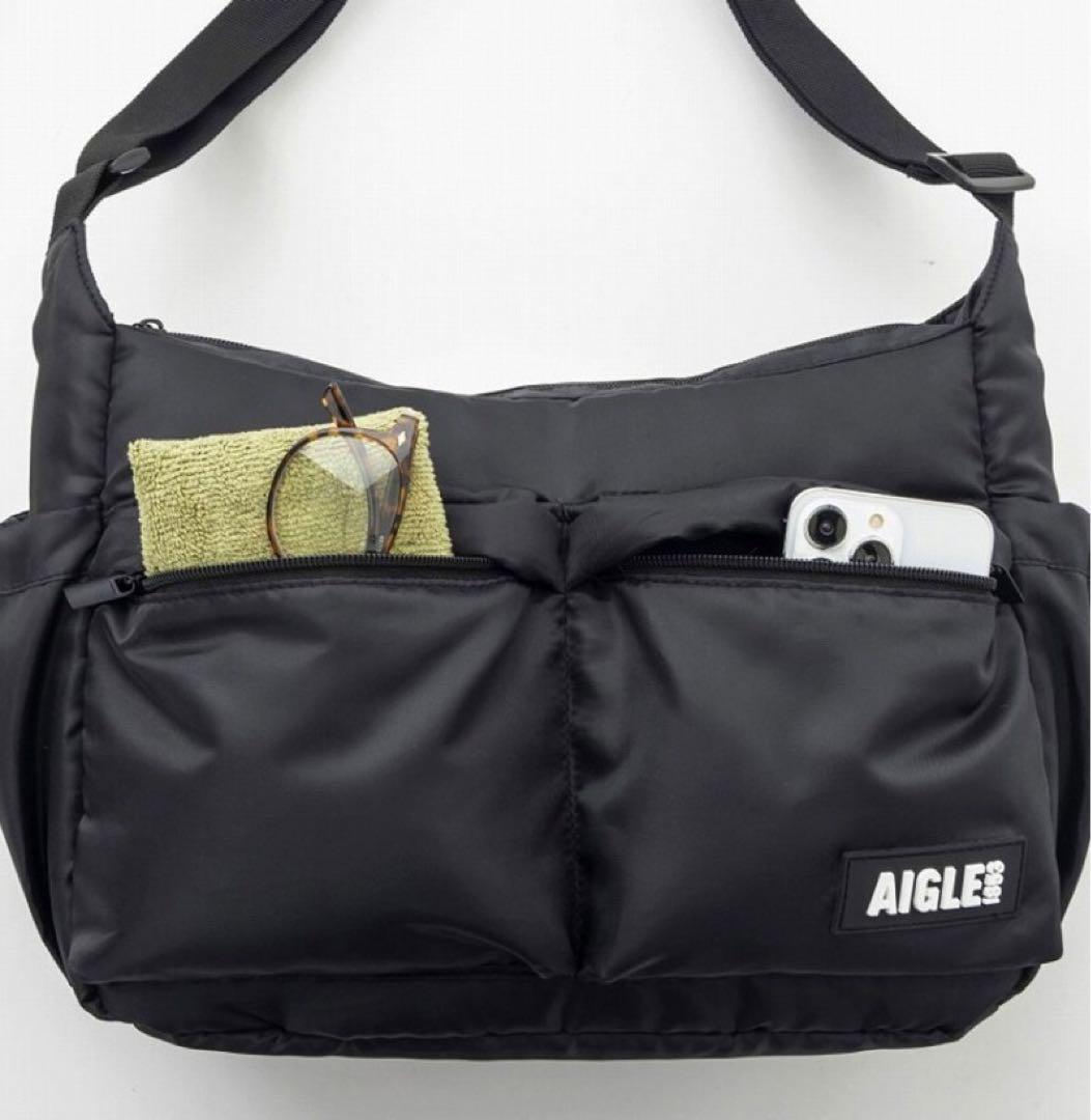 新品AIGLE エーグル ショルダーバッグ　男女兼用　ブラック　チャーム付き — image 5