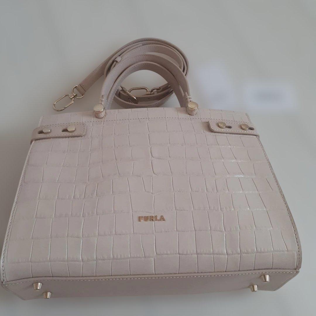 FURLA クロコ型押し ハンドバッグ 2way — image 2