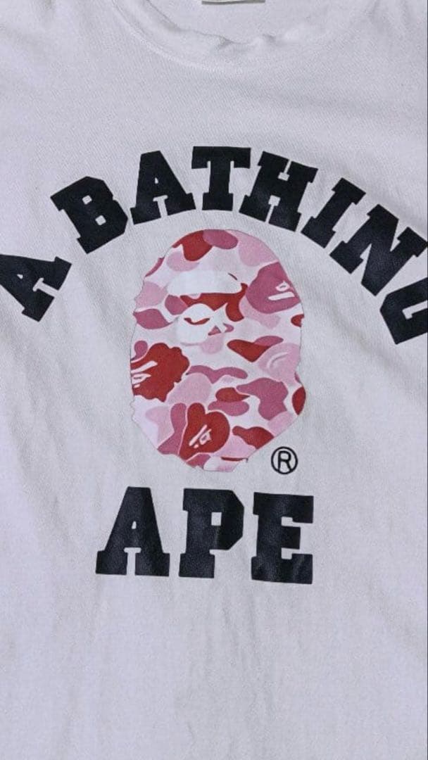 A BATHING APE Tシャツ ピンクカモ ロゴ — image 2