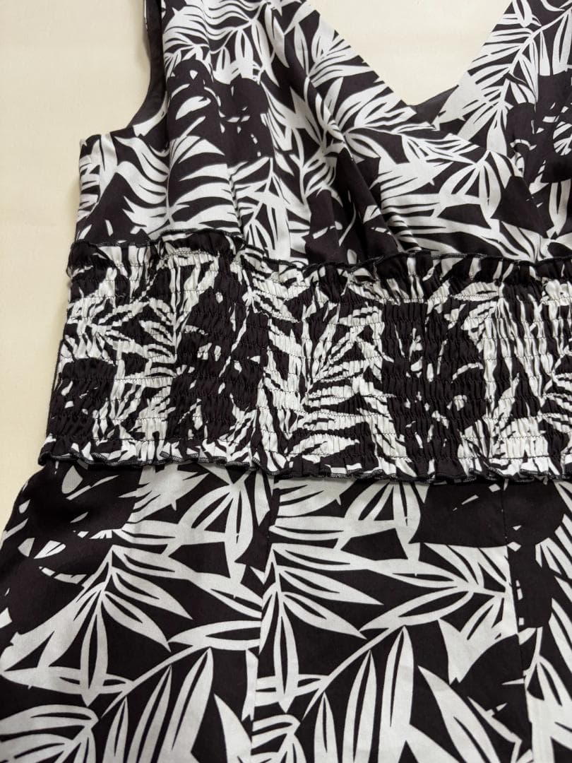 O955★新品 未使用22 OCTOBREワンピース ボタニカル柄 40 高島屋 — image 2