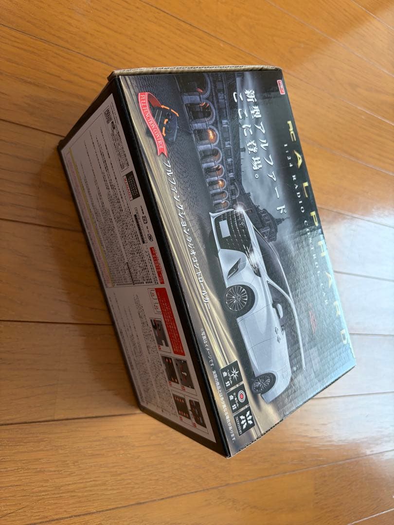 新品未使用　RC アルファードラジコン　白or黒or金 — image 4