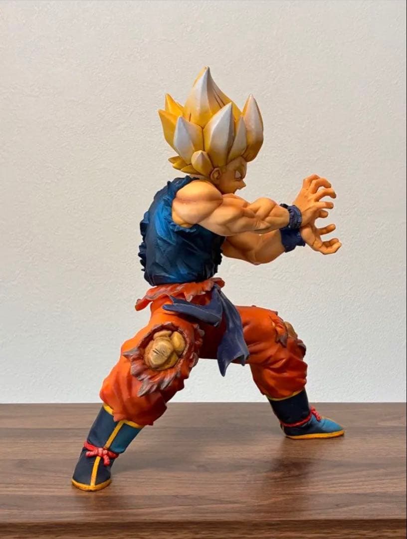 レジェンズ　ドラゴンボールフィギュア　孫悟空　かめはめ波　リペイント品 — image 2
