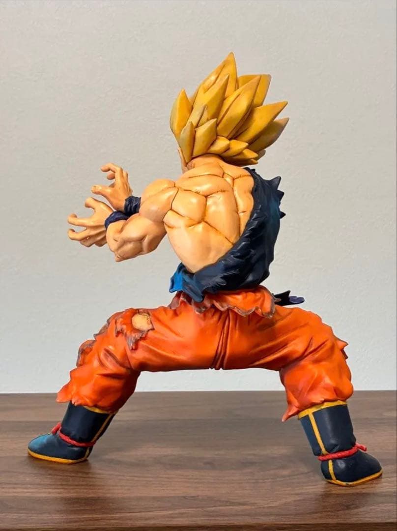 レジェンズ　ドラゴンボールフィギュア　孫悟空　かめはめ波　リペイント品 — image 4