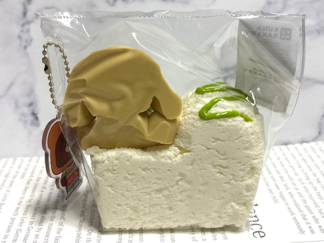 【新品】 KUNA スクイーズ シャリシャリトースト ゴル — image 2
