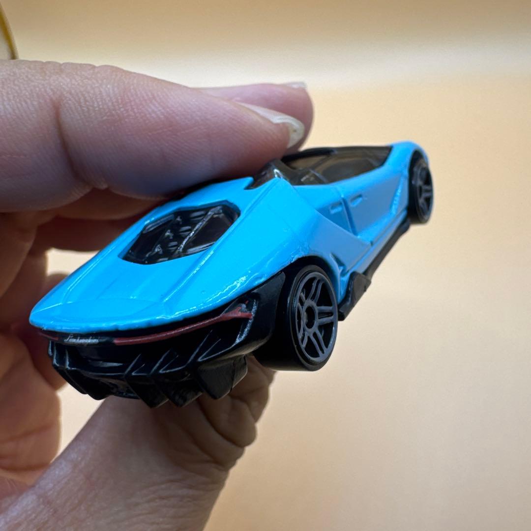 Hot Wheels Lamborghini Centenario — image 4