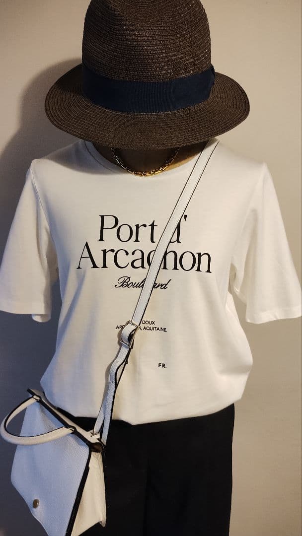C7701 大人モノトーンTシャツコーデ — image 2