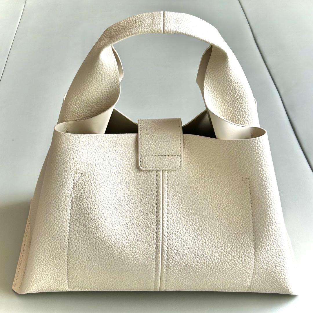 美品 VIS フロント金具 エアリーソフトバッグ アイボリー 軽量 自立 人気 — image 3