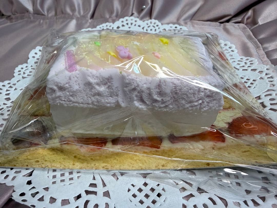 捏捏研究所　ブランド　スクイーズ　桃ケーキ — image 4