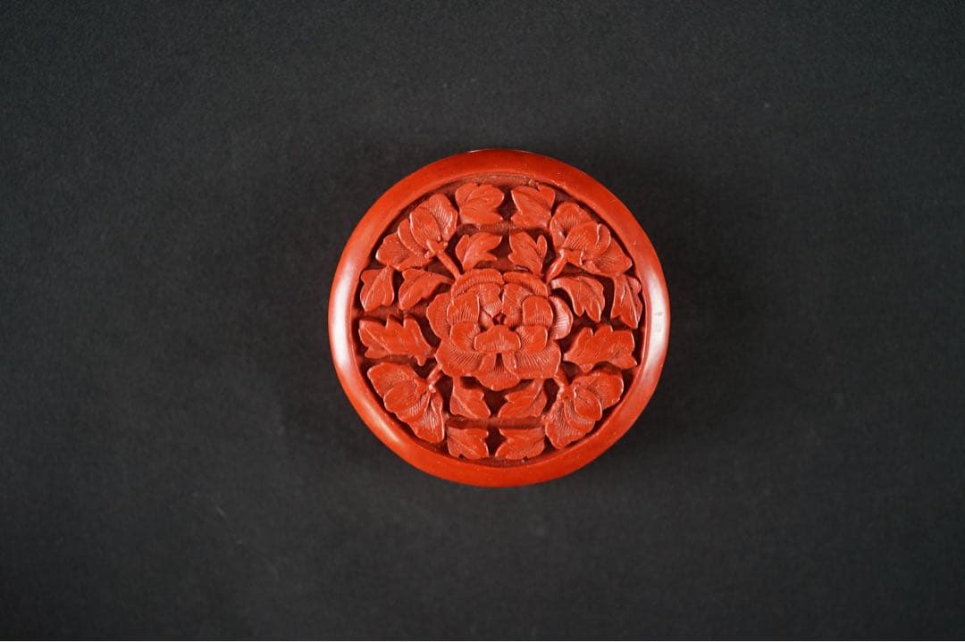 堆朱 香合 漆器 茶道具 香道具 彫刻 小物入れ 伝統工芸 共箱 — image 4