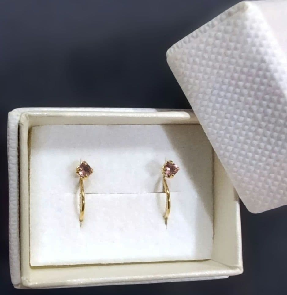 。.:*ピンクストーン。.:*イヤリング ゴールドカラー定価5500円 — image 2