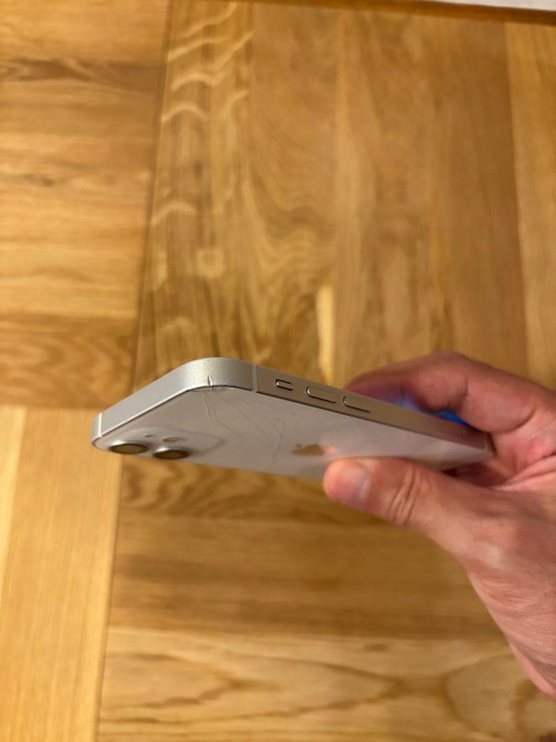 Apple iPhone 12 mini ホワイト ガラス割れ — image 5