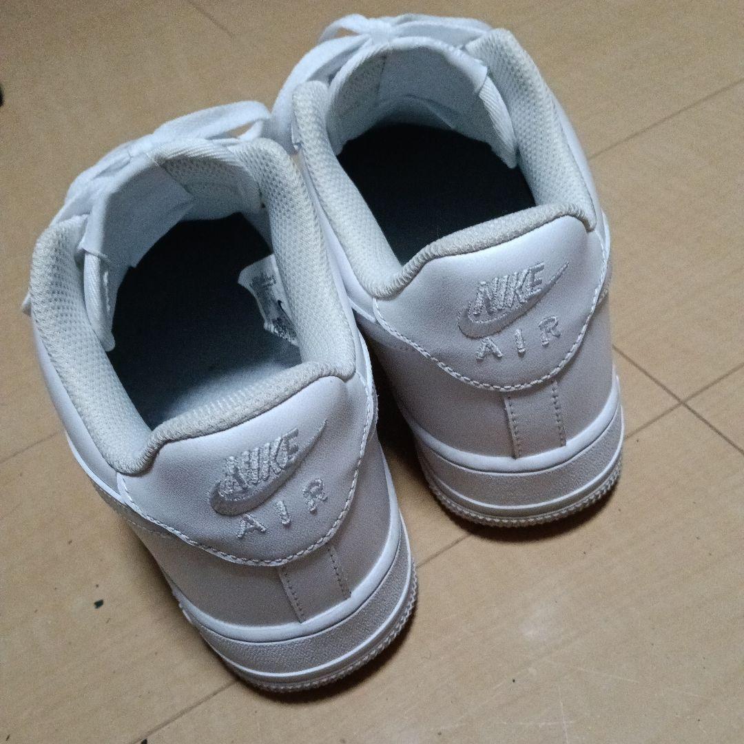 NIKE Air Force 1 07 ホワイト スニーカー　27.5 — image 2