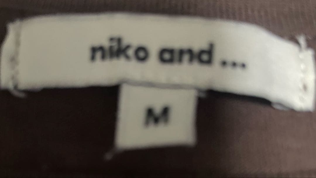 niko and... ニコアンド ブラウン 茶色 長袖Tシャツ M カットソー — image 3