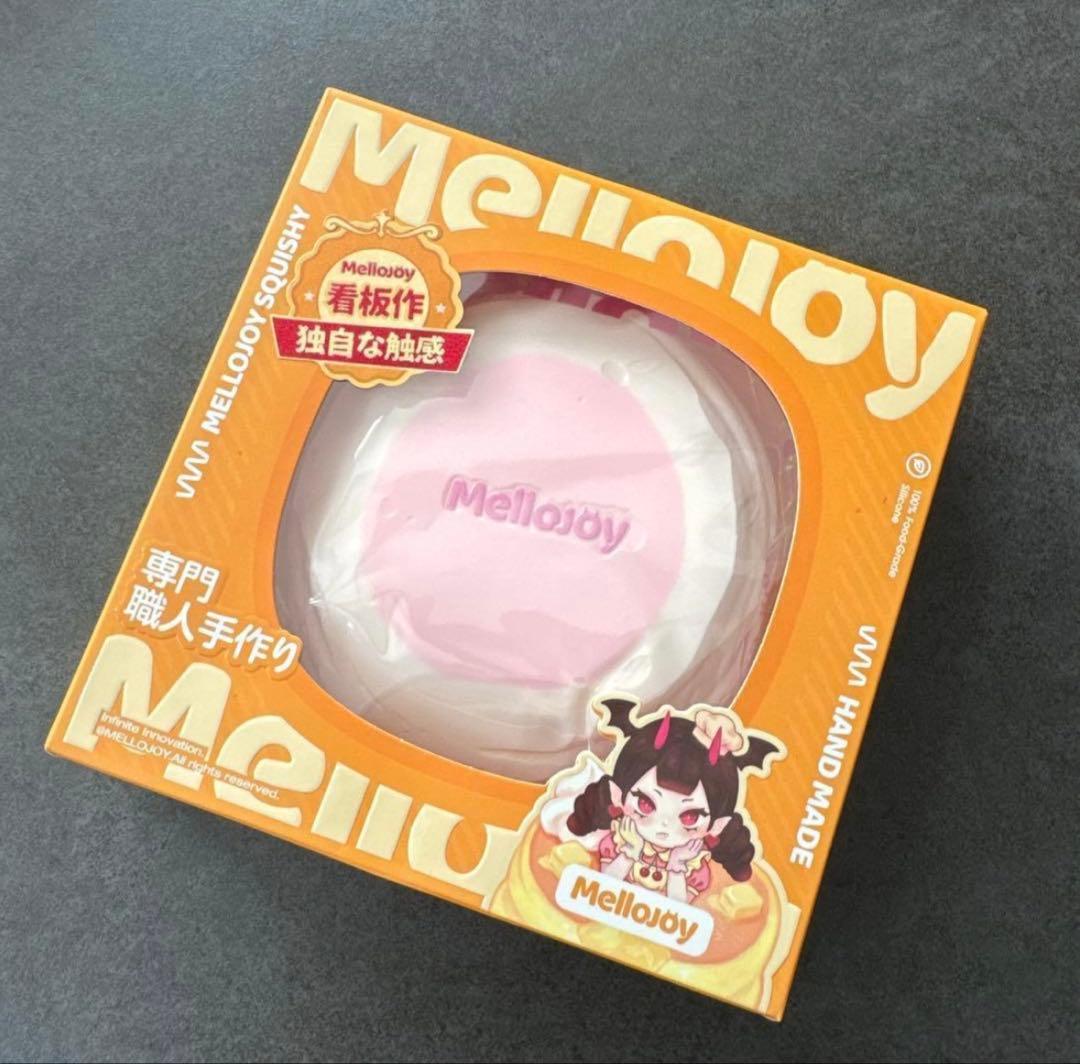 【新品未開封】Mellojoy メロジョイ いちご 贅沢スフレ スクイーズ — image 2