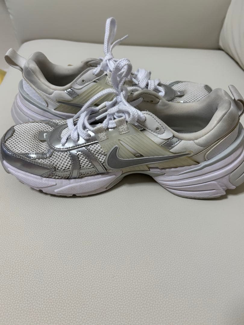 NIKE スニーカー　26.5 — image 4