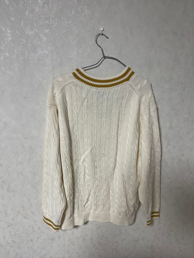 ハッフルパフ　ハリーポッター セーター ホワイト — image 2