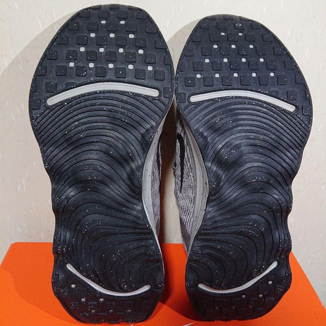Nike モティバ　グレー スニーカー — image 5