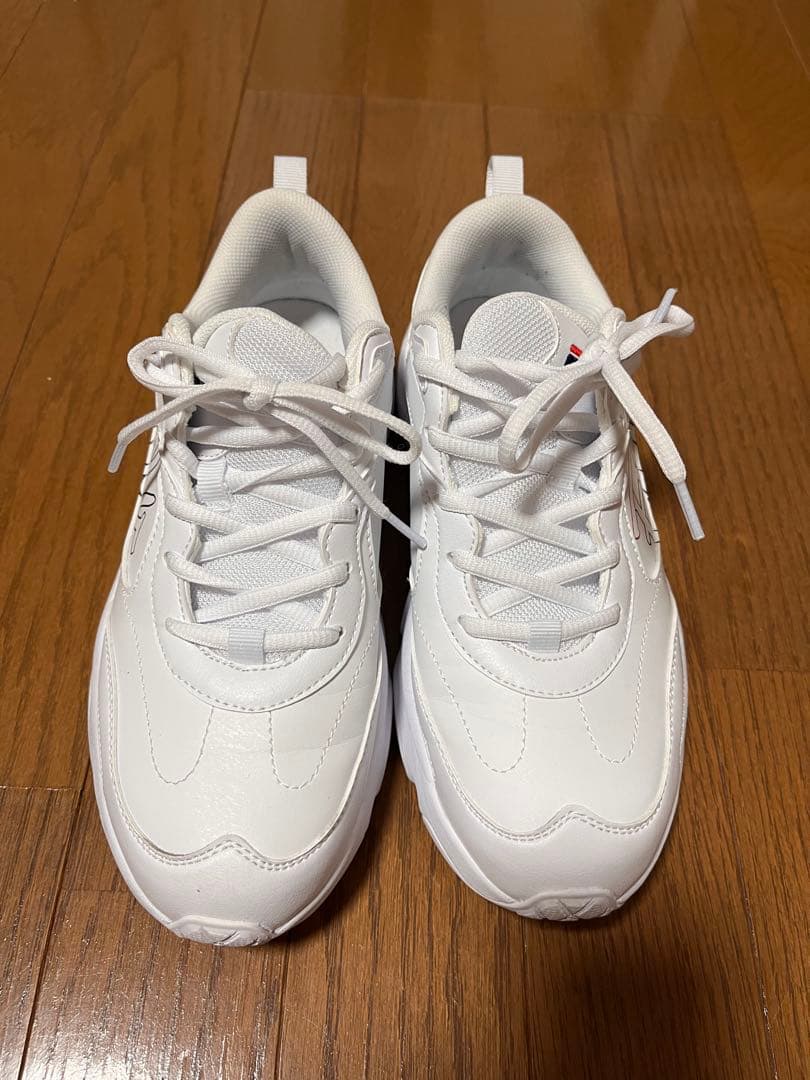 【超美品】FILA レイトレーナーブイ2スクリプト *White / White — image 2