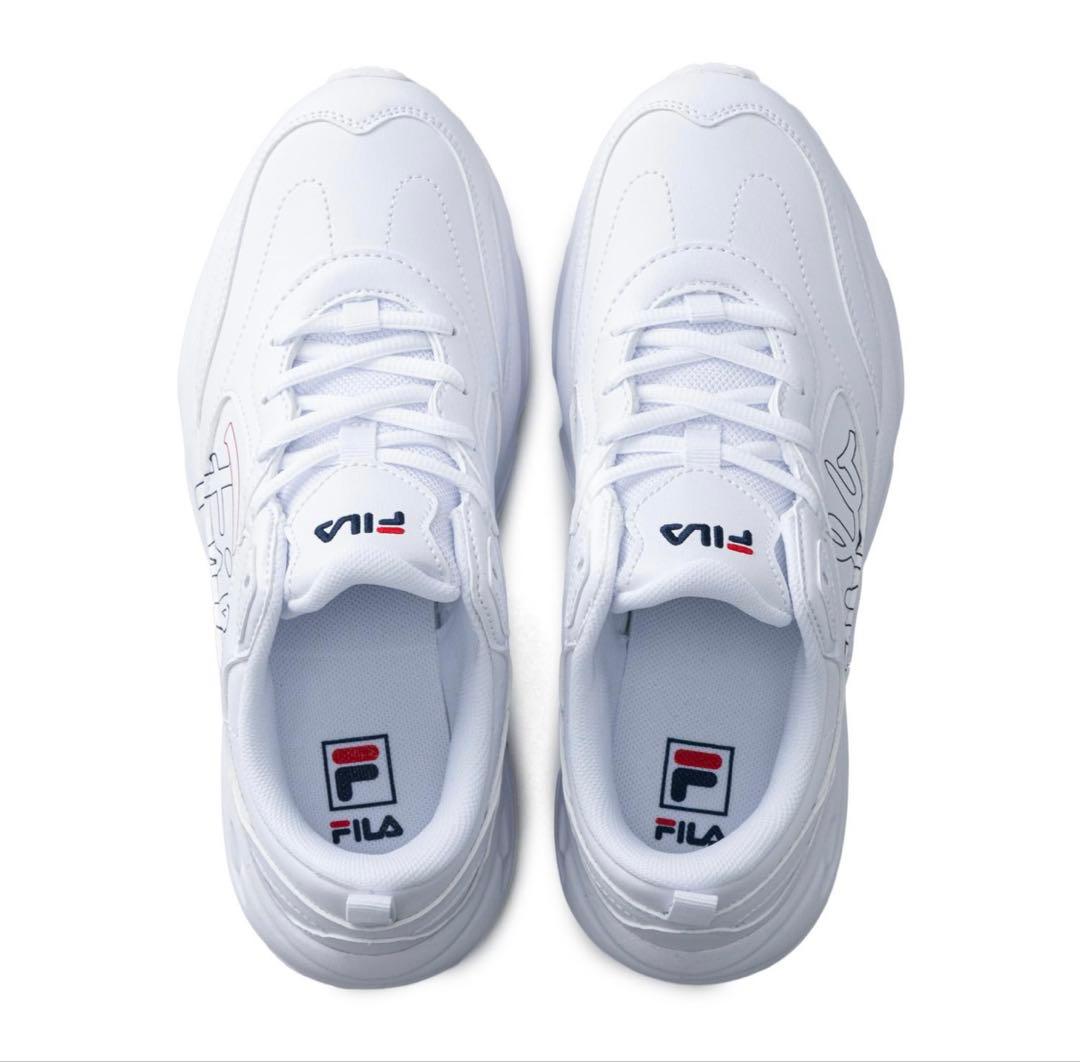 【超美品】FILA レイトレーナーブイ2スクリプト *White / White — image 4