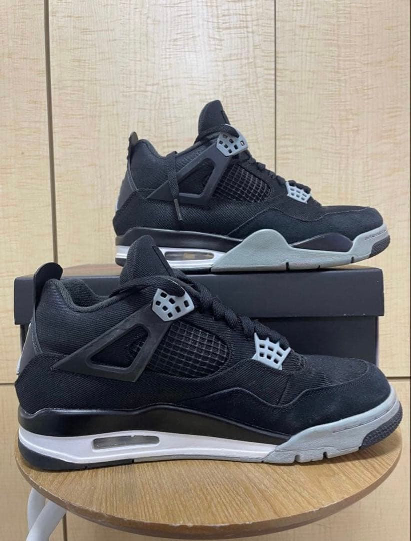 Air Jordan 4 SE "Black and Light Steel — image 4