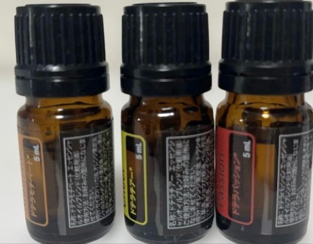 ☆本日のみお値下げ11,900円 正規品 doTERRA 感情オイル6本セット — image 4