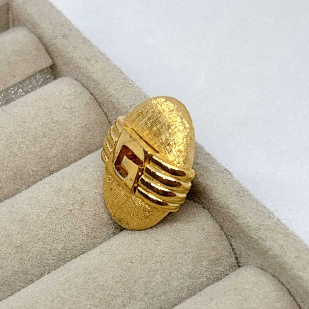 GIVENCHYジバンシィ 1980刻印Gロゴ イヤリング 片耳 ゴールドカラー — image 2