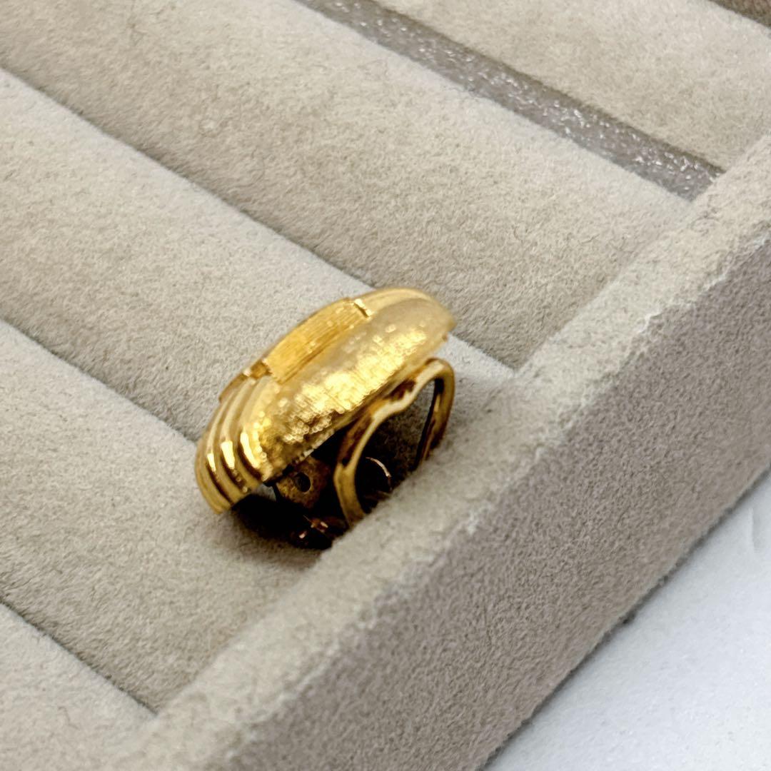 GIVENCHYジバンシィ 1980刻印Gロゴ イヤリング 片耳 ゴールドカラー — image 3