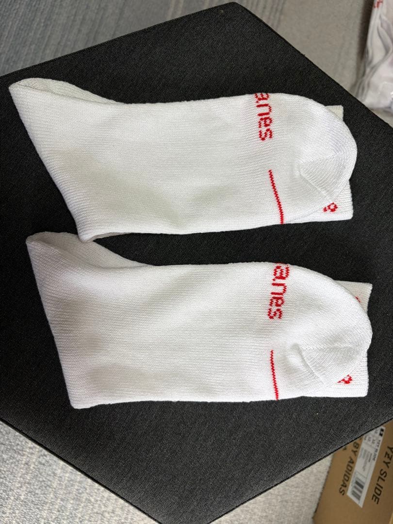 Supreme ホワイトクルーソックス 1足 2枚 — image 5