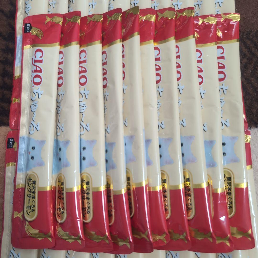 CIAO ちゅ〜る 贅沢本まぐろ＆キングサーモン 30本セット — image 3