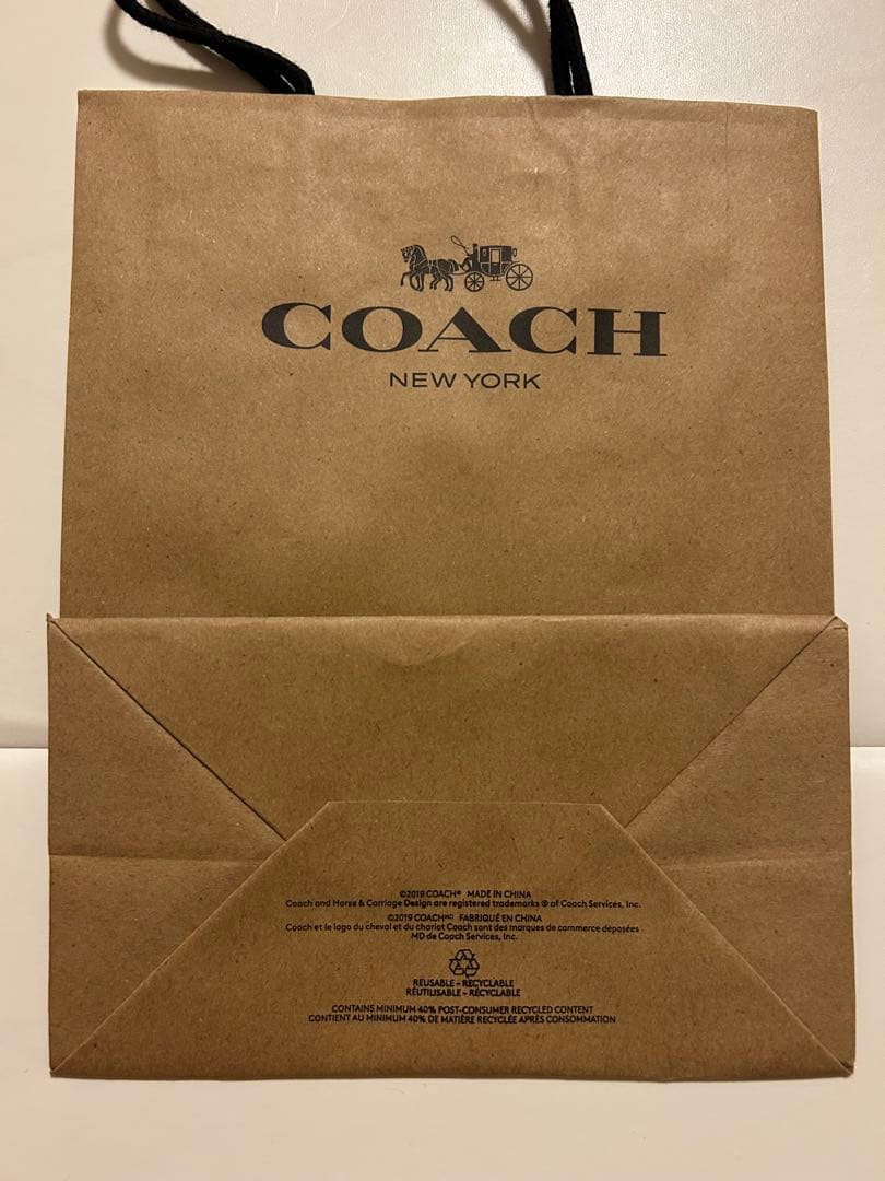 COACH 巾着袋、ショップ袋 セット売り — image 4