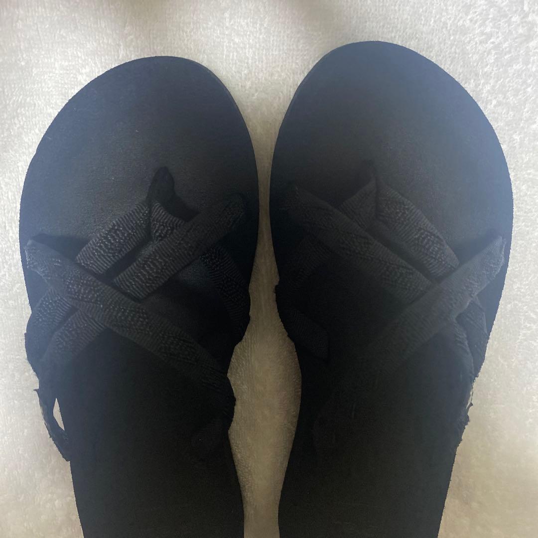【出品6/25まで】Teva サンダル Olowahu ブラック — image 4