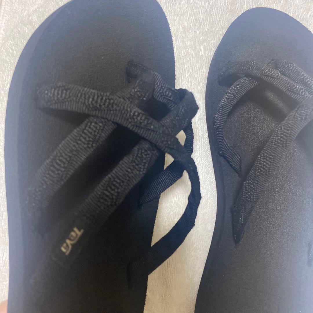 【出品6/25まで】Teva サンダル Olowahu ブラック — image 5