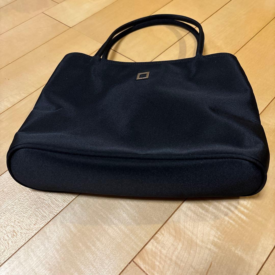 最終値下げpierre cardin ピエールカルダン ハンド バッグ ブラック — image 2