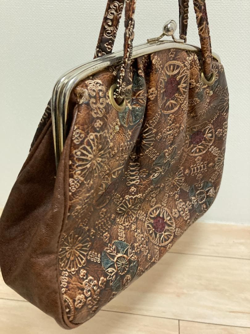 花柄刺繍のクラシックハンドバッグ — image 3