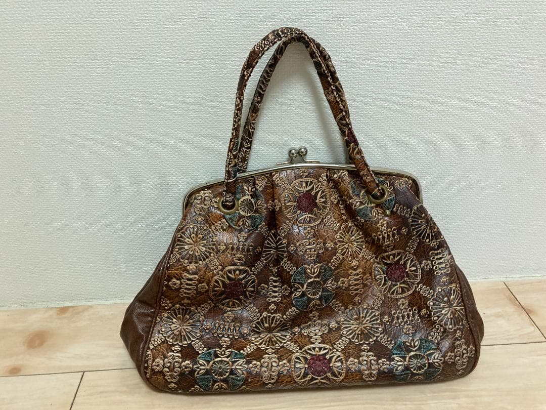 花柄刺繍のクラシックハンドバッグ — image 4