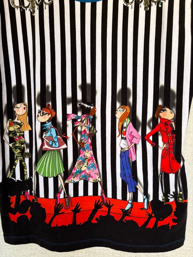 LOVE MOSCHINO 半袖Tシャツ イラストプリント — image 3