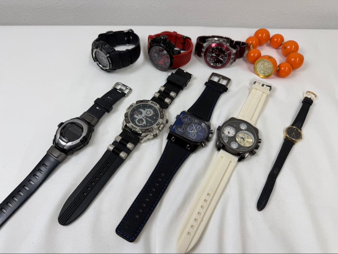 【300円】ジャンク腕時計9本セット G-SHOCK SEIKO Swatch他 — image 2