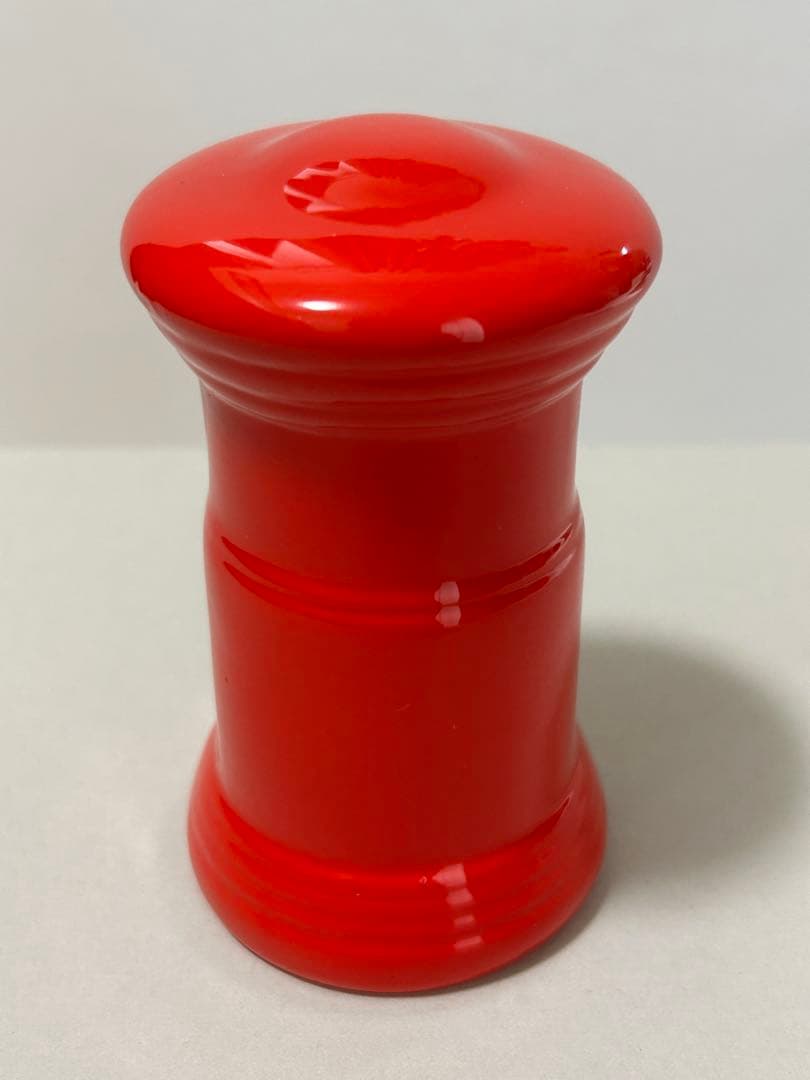 【7/12まで】虹色ポスト 貯金箱 2個（未使用1つ 美品1つ）【非売品】 — image 3