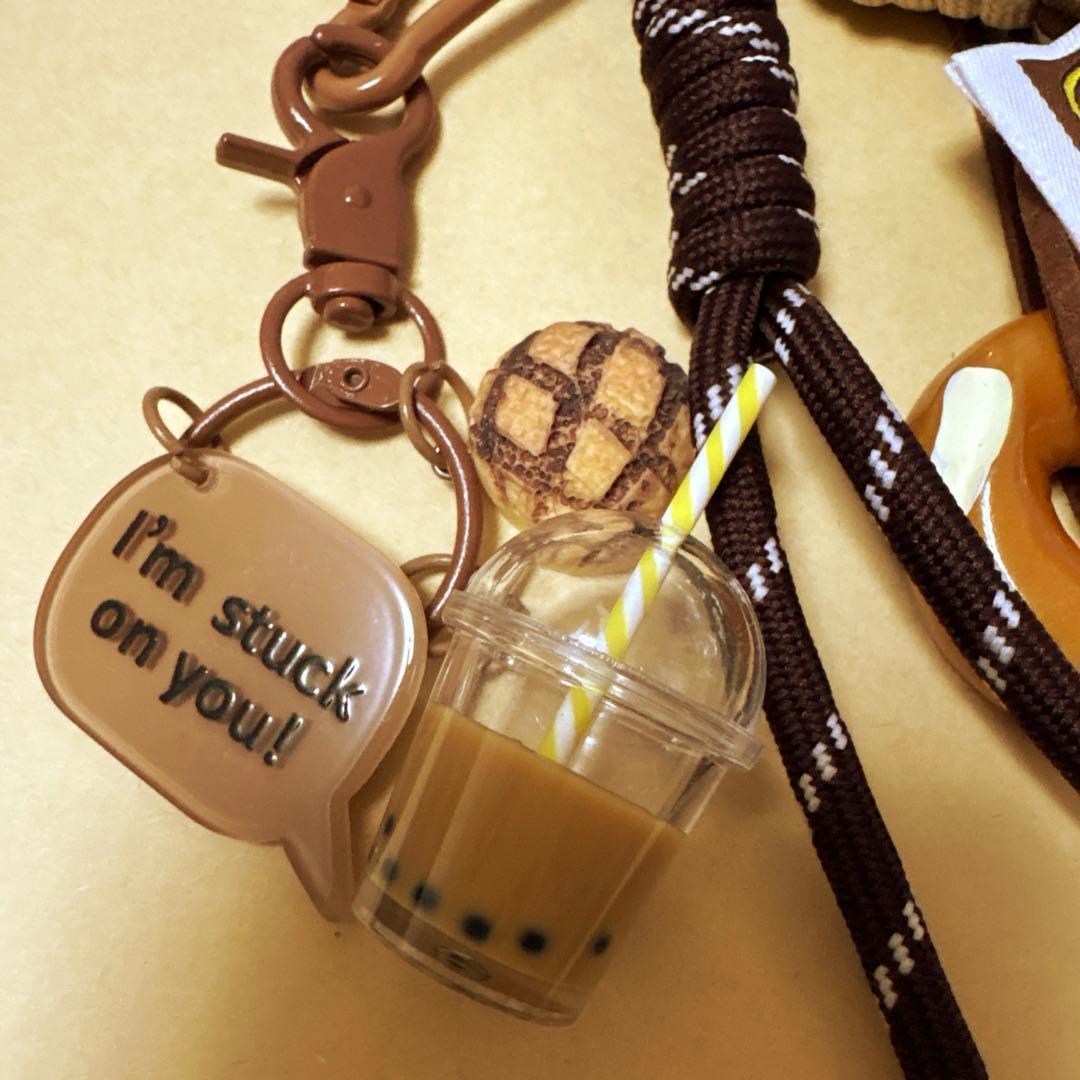 新品　ドーナツと飲み物のチャーム付きキーホルダー — image 4