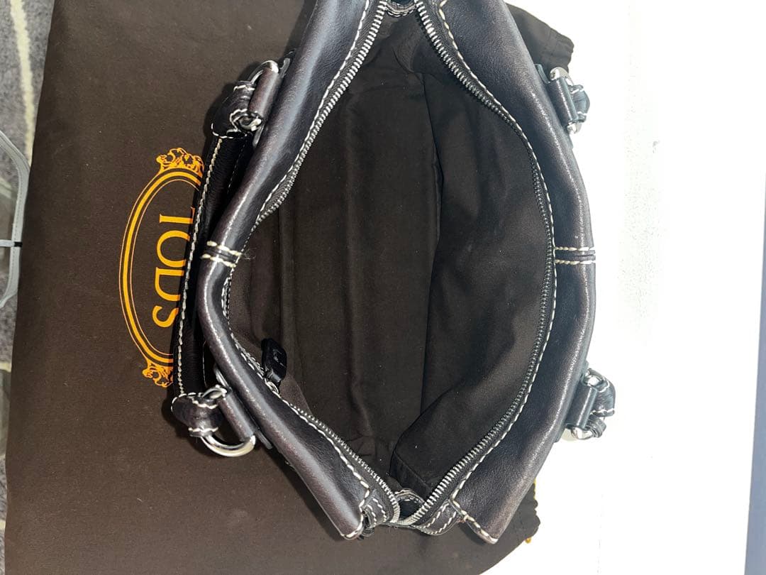 TOD'S レザー ステッチハンドバッグ — image 4