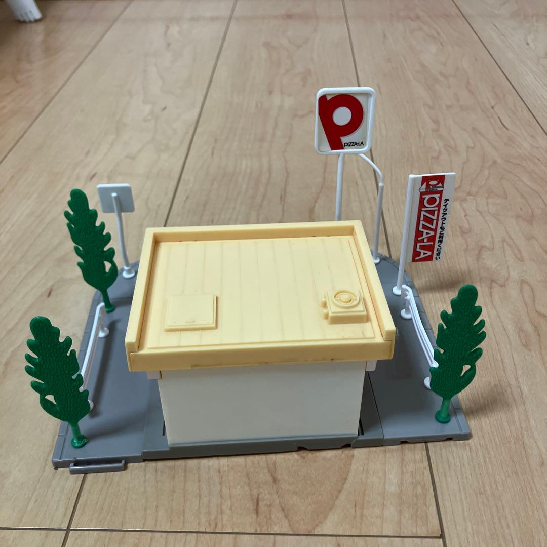 トミカタウン ピザーラ 旧トミカタウン — image 4