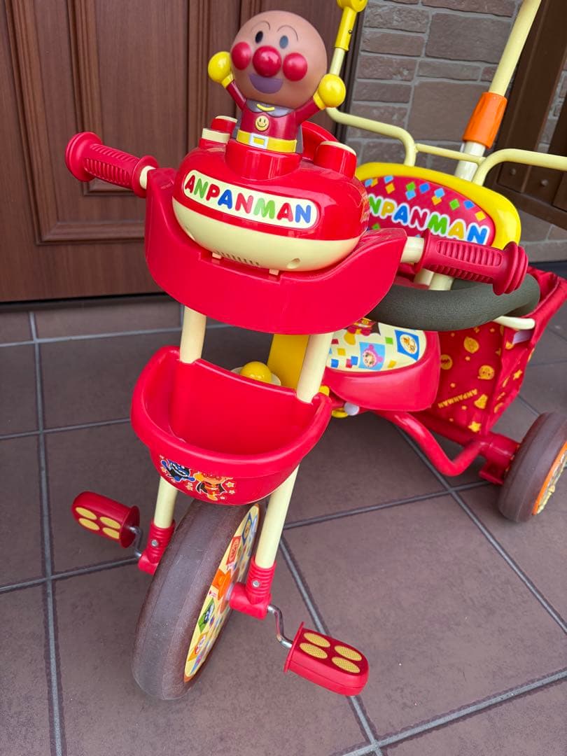 アンパンマン 三輪車 サンシェード付き　デラックス　引取り — image 2