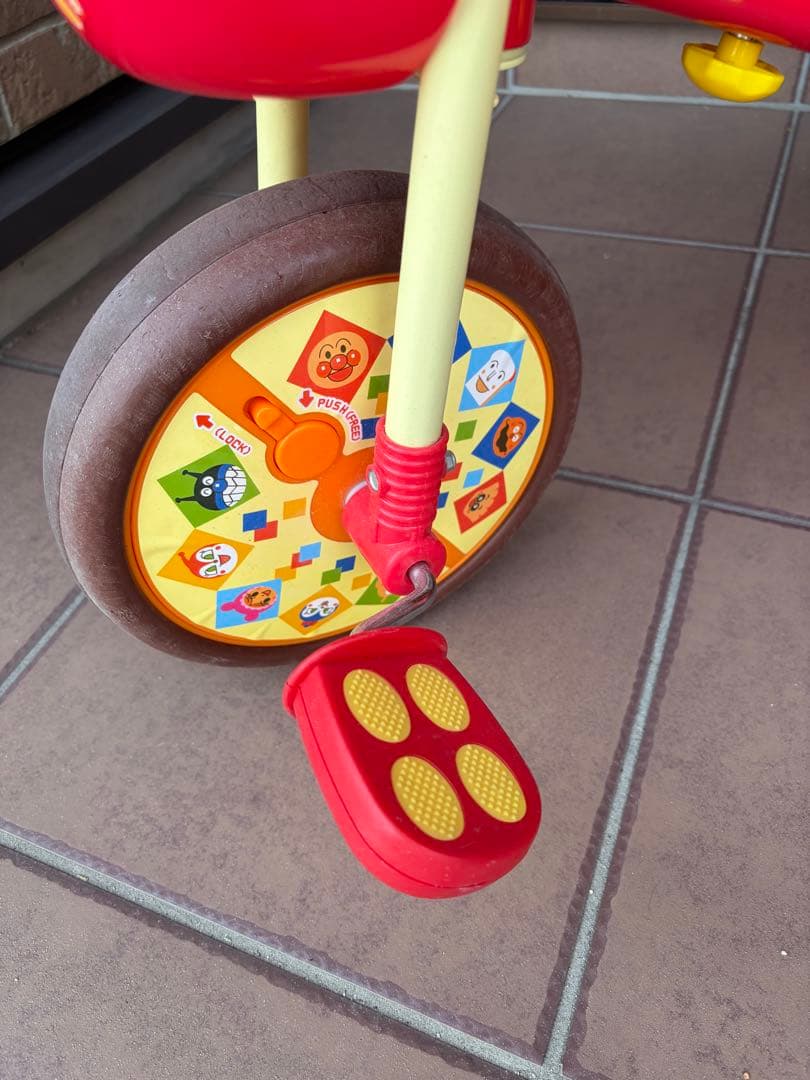 アンパンマン 三輪車 サンシェード付き　デラックス　引取り — image 4